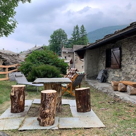 B&B La Meridiana Moncenisio Eksteriør billede